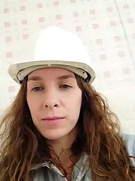 YourSuperModel online show from 25, 5, 2026