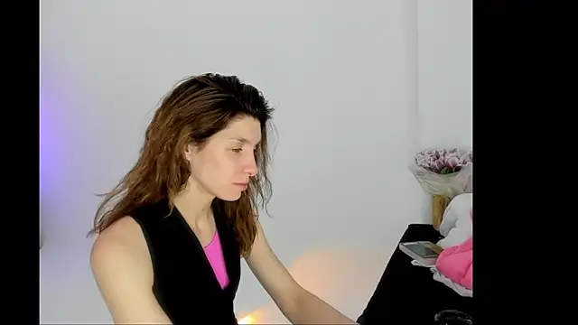 YourSuperModel online show from 10, 3, 2026