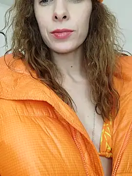 YourSuperModel online show from 31, 10, 2025