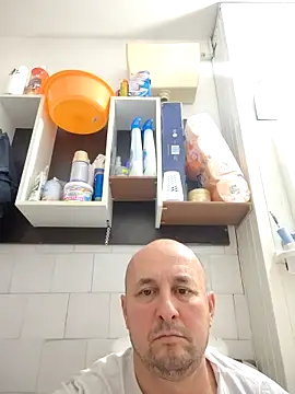 intx800 online show from 18, 11, 2025