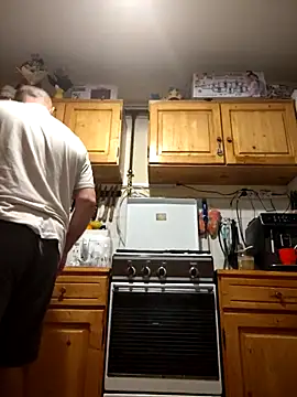 intx800 online show from 20, 3, 2025