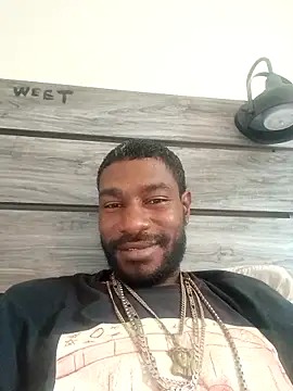 Mcoleman4642 online show from 10, 9, 2025