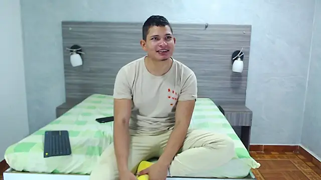 Loony Zion online show from 21, 11, 2025