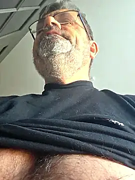 Snapshot of axecoman60 chatting on 28, 2, 2026 axecoman60 online show from 28, 2, 2026