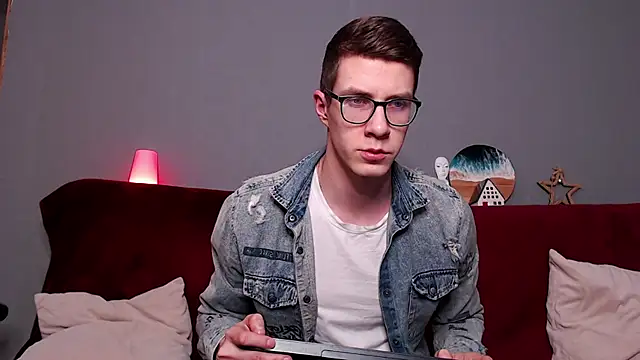 Chris Brien online show from 24, 2, 2025