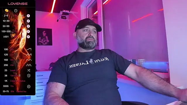 Snapshot of MAGABEAR077 chatting on 30, 5, 2026 MAGABEAR077 online show from 30, 5, 2026