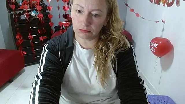 milfemperabigass online show from 20, 2, 2025