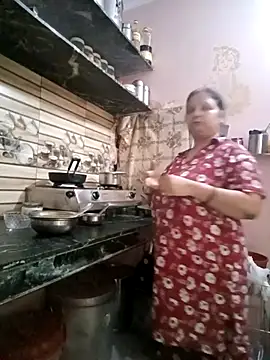 Kavya kapoor online show from 15, 4, 2026