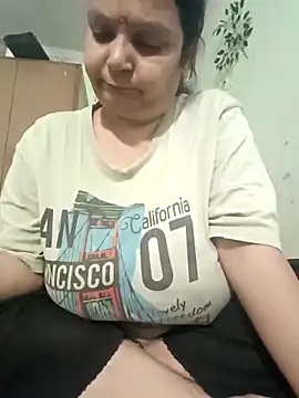 Kavya kapoor online show from 4, 11, 2025