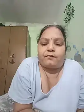 Kavya kapoor online show from 3, 10, 2025