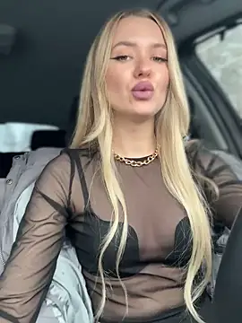 Snapshot of Devill_Angel_ chatting on 24, 11, 2025 Devill Angel online show from 24, 11, 2025