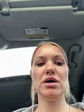 Snapshot of Devill_Angel_ chatting on 22, 9, 2025 Devill Angel online show from 22, 9, 2025