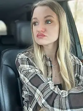 Snapshot of Devill_Angel_ chatting on 23, 3, 2025 Devill Angel online show from 23, 3, 2025