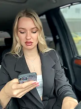 Snapshot of Devill_Angel_ chatting on 25, 10, 2025 Devill Angel online show from 25, 10, 2025