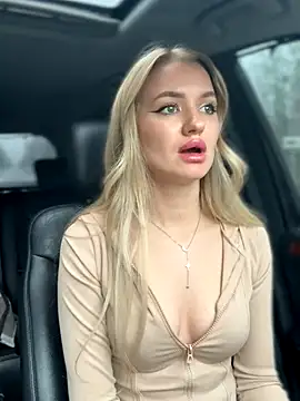 Snapshot of Devill_Angel_ chatting on 5, 11, 2025 Devill Angel online show from 5, 11, 2025