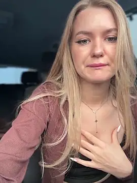 Devill Angel  online show from 23, 12, 2025