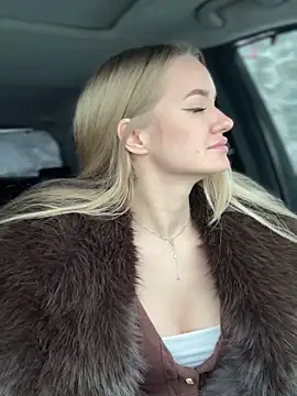 Devill Angel  online show from 7, 1, 2026