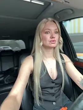 Snapshot of Devill_Angel_ chatting on 18, 9, 2025 Devill Angel online show from 18, 9, 2025