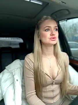 Snapshot of Devill_Angel_ chatting on 13, 11, 2025 Devill Angel online show from 13, 11, 2025