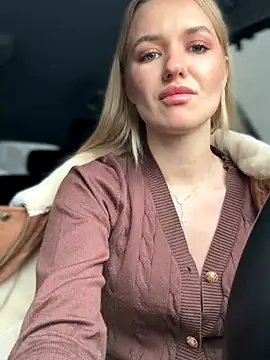 Snapshot of Devill_Angel_ chatting on 19, 11, 2025 Devill Angel online show from 19, 11, 2025