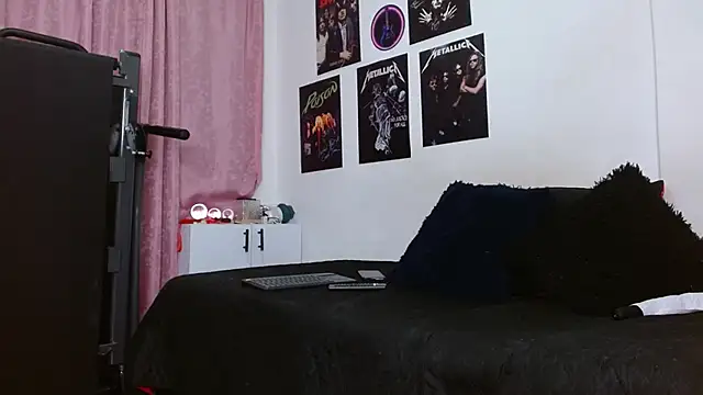 scarlett  morgan online show from 13, 9, 2025