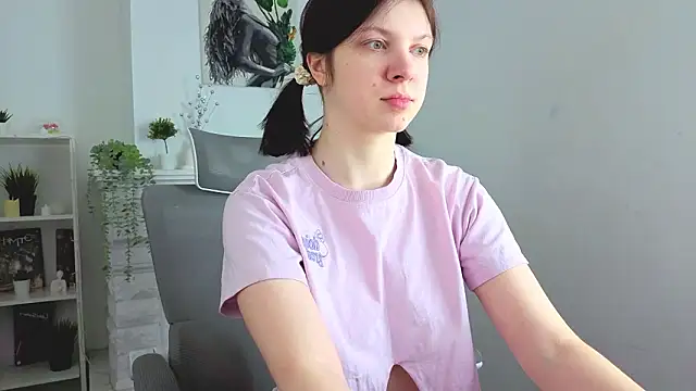 Baby Evalena online show from 10, 2, 2026