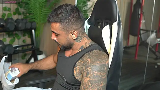 ERIC HARRISON online show from 5, 4, 2026