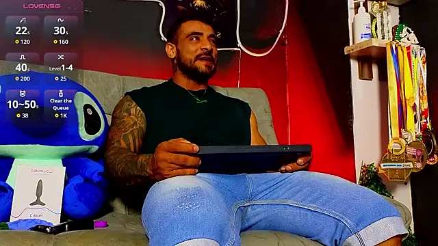 Snapshot of ERIC_HARRISON chatting on 7, 2, 2026 ERIC HARRISON online show from 7, 2, 2026