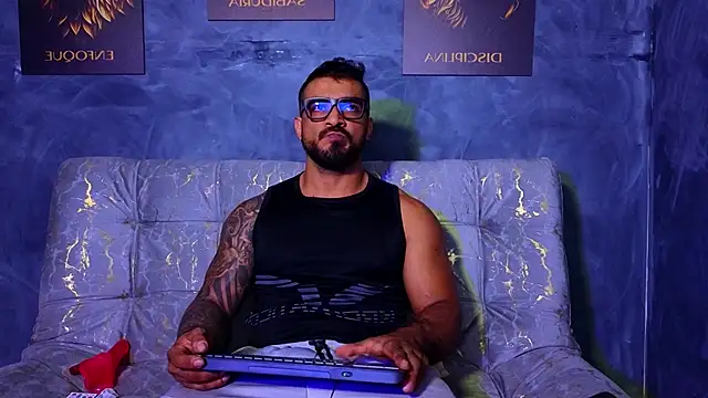 ERIC HARRISON online show from 4, 10, 2025