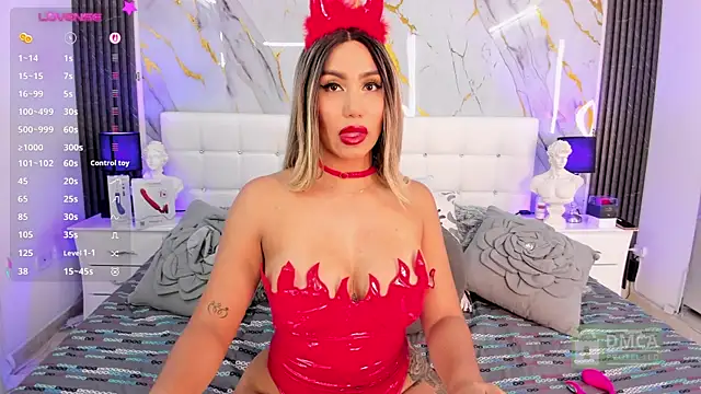 Snapshot of EmilyLeah_ chatting on 22, 3, 2025 EmilyLeah online show from 22, 3, 2025