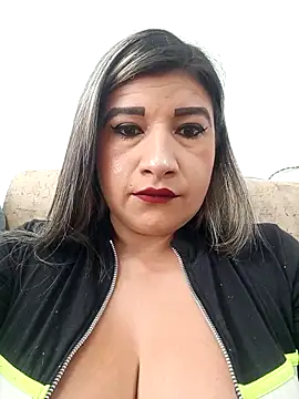 Hannahcandyy online show from 9, 11, 2025