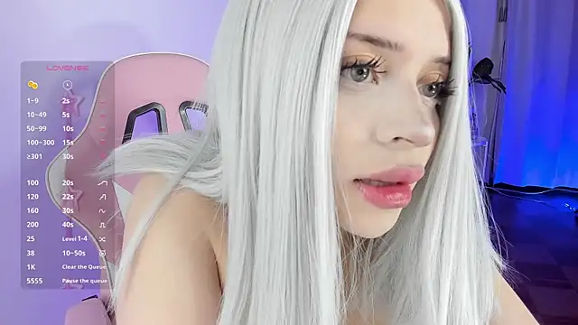Snapshot of Kendall_Bunnyy chatting on 19, 4, 2026 Kendall Bunnyy online show from 19, 4, 2026