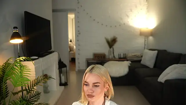 Heidi11 online show from 24, 4, 2026