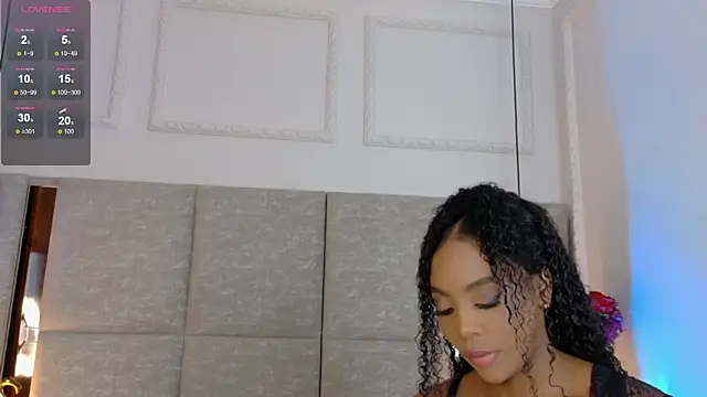 Lola King online show from 2, 4, 2026