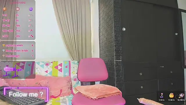 Snapshot of kitty_queen10 chatting on 15, 2, 2025 kitty queen10 online show from 15, 2, 2025