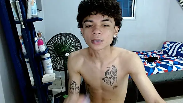 Lovebeng  online show from 20, 1, 2025