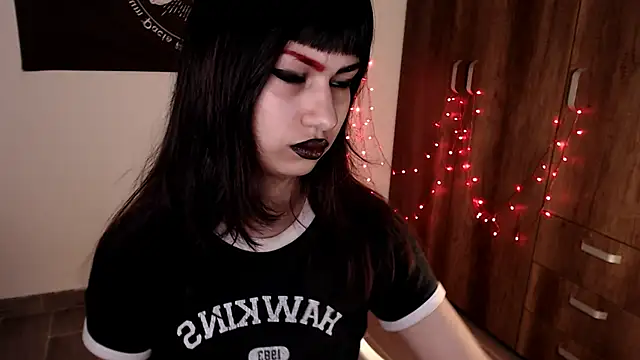Little-Lucifer online show from 5, 4, 2026