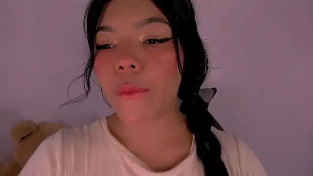 veky saliva01 online show from 21, 11, 2025