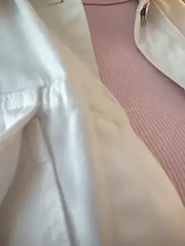 Snapshot of AliceBrayan chatting on 25, 9, 2025 AliceBrayan online show from 25, 9, 2025