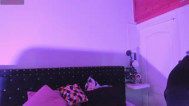 Ghosty Doll online show from 16, 12, 2025