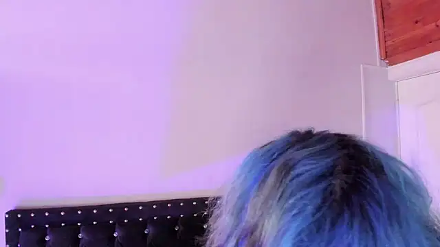 Ghosty Doll online show from 25, 9, 2025