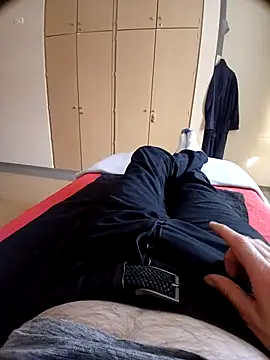 pascalino100 online show from 15, 4, 2026