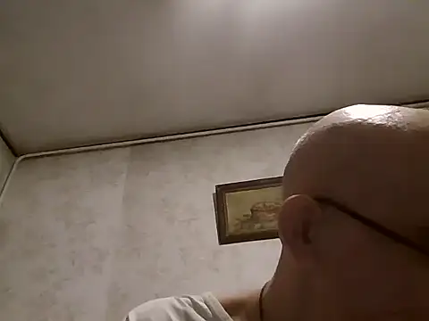 mariusica1xh online show from 5, 11, 2025