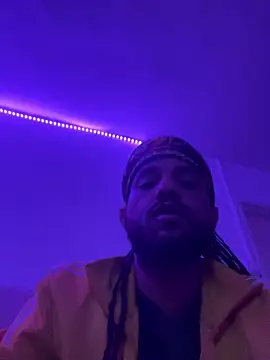 Snapshot of Rastamanzigy22 chatting on 16, 10, 2025 Rastamanzigy22 online show from 16, 10, 2025