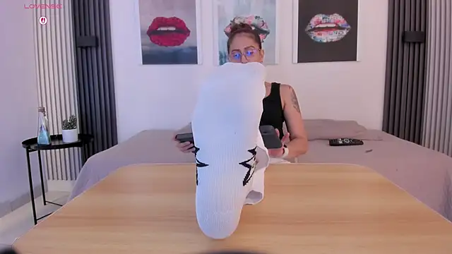 Angela donnato online show from 27, 3, 2026