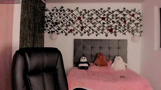 Lilith Miller21 online show from 23, 3, 2025