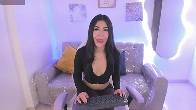 Charlotte cowell sub1  online show from 4, 11, 2025