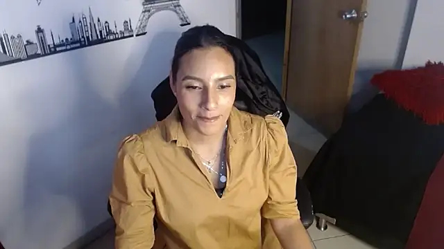 Snapshot of mykaelahoney chatting on 23, 6, 2026 mykaelahoney online show from 23, 6, 2026