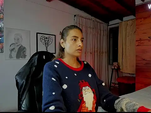 mykaelahoney online show from 2, 12, 2025