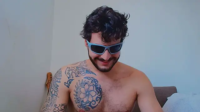 thomas gun online show from 12, 4, 2026